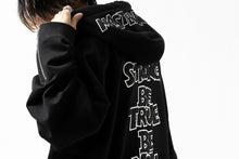Load image into Gallery viewer, mastermind JAPAN HOODIE ZIP SWEAT JACKET / ROPE CODE (BLACK)