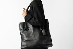 画像をギャラリービューアに読み込む, discord Yohji Yamamoto DEER SHRINK SKIN SIDE ZIPPED TOTE BAG (BLACK)