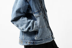 Load image into Gallery viewer, mastermind JAPAN TRUCKER JACKET / 2WAY STRETCH DENIM (INDIGO)