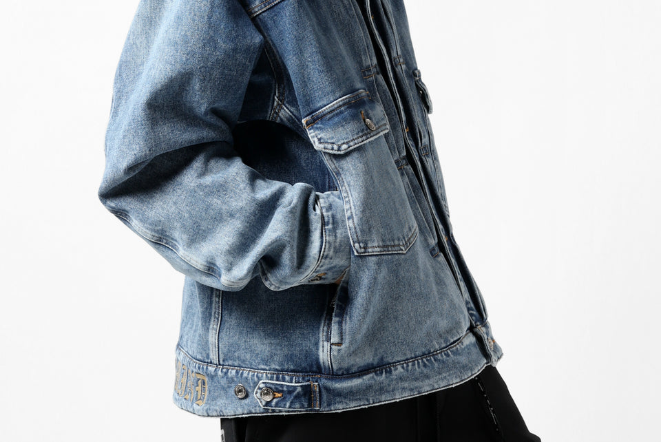 Load image into Gallery viewer, mastermind JAPAN TRUCKER JACKET / 2WAY STRETCH DENIM (INDIGO)
