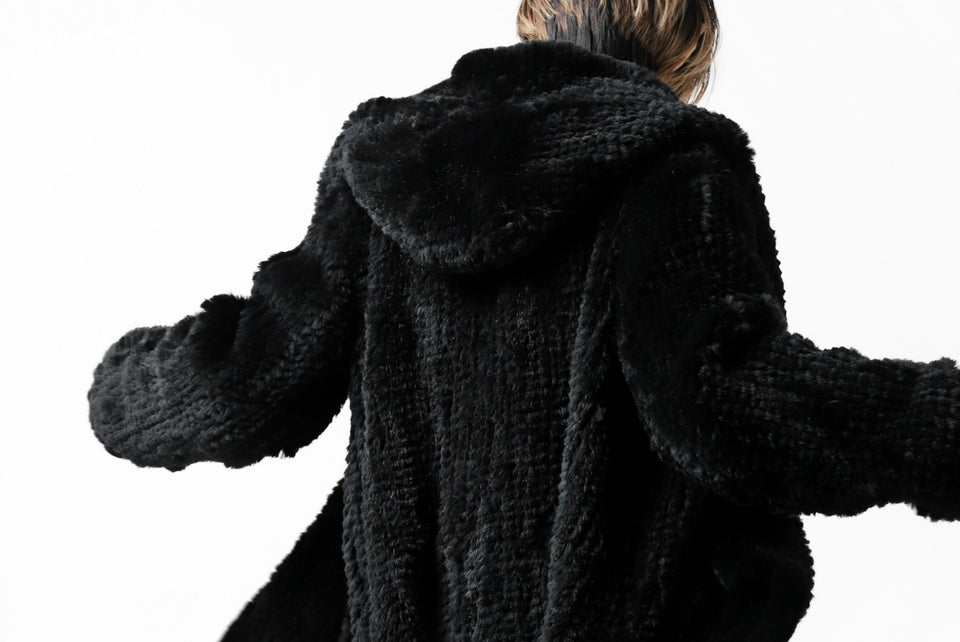 Load image into Gallery viewer, ISAMU KATAYAMA BACKLASH HOODIE KNIT BLOUSON / RABIT FUR (BLACK)