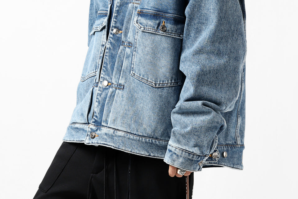 Load image into Gallery viewer, mastermind JAPAN TRUCKER JACKET / 2WAY STRETCH DENIM (INDIGO)