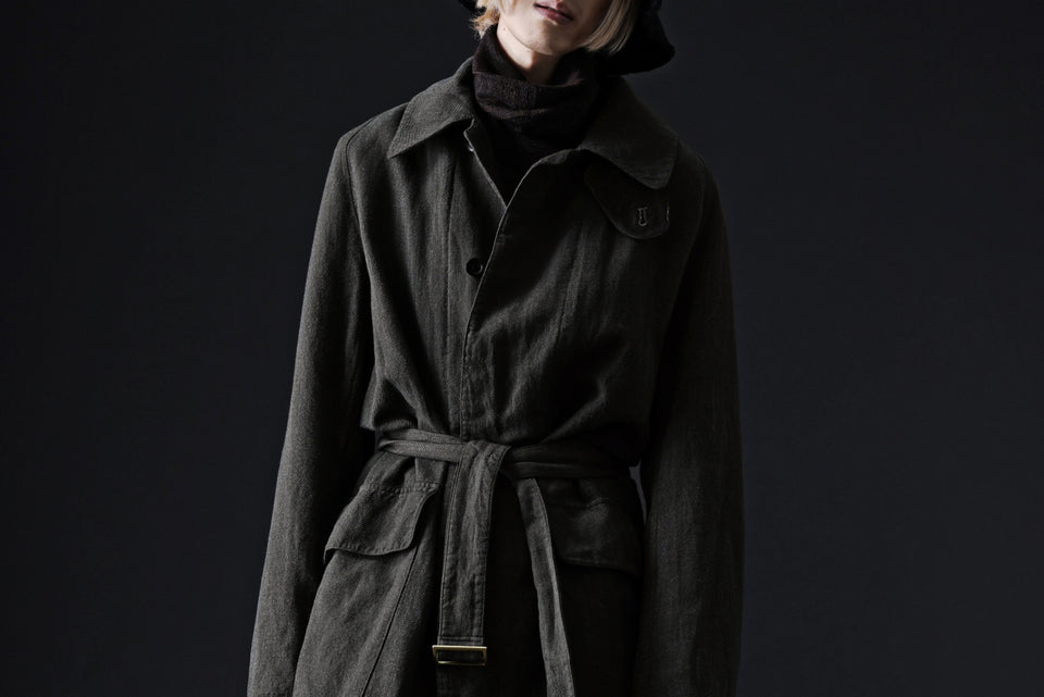 Load image into Gallery viewer, ISAMU KATAYAMA BACKLASH OVER COAT / GARMENT NATURAL DYED WOVEN + ELECTRIC HEATING LINER (LEAF)