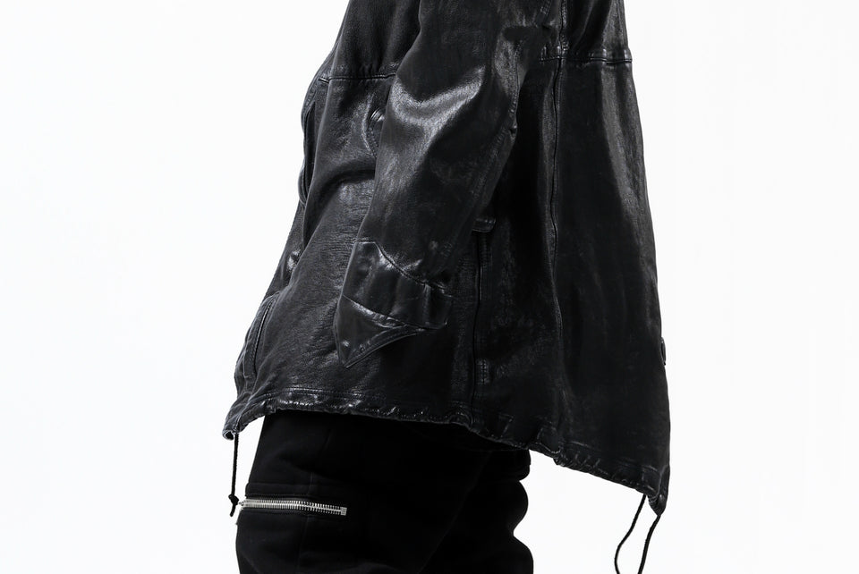 Load image into Gallery viewer, ISAMU KATAYAMA BACKLASH MODS COAT / GOAT LEATHER (GARMENT + SPRAY DYED BLACK)
