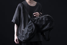 Load image into Gallery viewer, ISAMU KATAYAMA BACKLASH CROSS BODY BAG / DOUBLE-SHOULDER OBJECT DYED (BLACK)