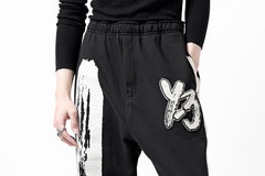 画像をギャラリービューアに読み込む, Y-3 Yohji Yamamoto LOGO FIT JOGGER PANTS / ORGANIC COTTON (BLACK)
