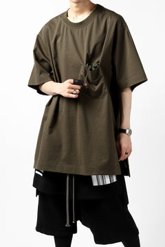 Load image into Gallery viewer, Y-3 Yohji Yamamoto STRINGS POCKET TEE / PAPER JERSEY (KHAKI)