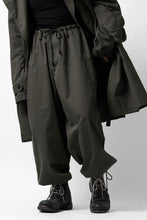 Load image into Gallery viewer, Y's BANG ON! No.129 BIG WORK PANTS (KHAKI)