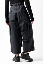 画像をギャラリービューアに読み込む, Y&#39;s WRAP WAIST PANTS ARMY-DETAIL / BACK SATIN VULCANIZATION COTTON (BLACK)