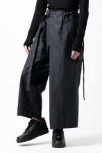 画像をギャラリービューアに読み込む, Y's WRAP WAIST PANTS ARMY-DETAIL / BACK SATIN VULCANIZATION COTTON (BLACK)
