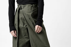 画像をギャラリービューアに読み込む, Y's WRAP WAIST PANTS ARMY-DETAIL / BACK SATIN VULCANIZATION COTTON (KHAKI)