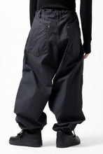 画像をギャラリービューアに読み込む, Y&#39;s WIDE STRAIGHT PANTS WORKER-DETAIL / BACK SATIN VULCANIZATION COTTON (BLACK)