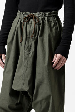 Load image into Gallery viewer, Y's MULTI POCKETS SAROUEL PANTS / BACK SATIN VULCANIZATION COTTON (KHAKI)