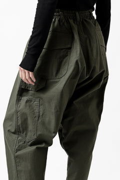 Load image into Gallery viewer, Y's MULTI POCKETS SAROUEL PANTS / BACK SATIN VULCANIZATION COTTON (KHAKI)