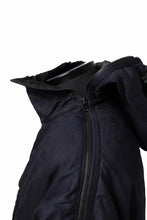 Load image into Gallery viewer, Y's BANG ON! No.117 REVERSIBLE COTTON DENIM & NYLON TWILL HOODED BLOUSON (NAVY) ※