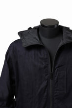 Load image into Gallery viewer, Y's BANG ON! No.117 REVERSIBLE COTTON DENIM & NYLON TWILL HOODED BLOUSON (NAVY) ※