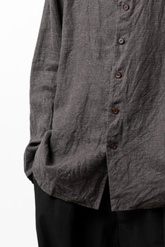 画像をギャラリービューアに読み込む, YUTA MATSUOKA exclusive round neck shirt / brushed linen canvas (brown)