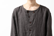 画像をギャラリービューアに読み込む, YUTA MATSUOKA exclusive round neck shirt / brushed linen canvas (brown)