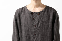 画像をギャラリービューアに読み込む, YUTA MATSUOKA exclusive round neck shirt / brushed linen canvas (brown)