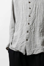 画像をギャラリービューアに読み込む, YUTA MATSUOKA round neck shirt / dead stock slab linen (light grey)