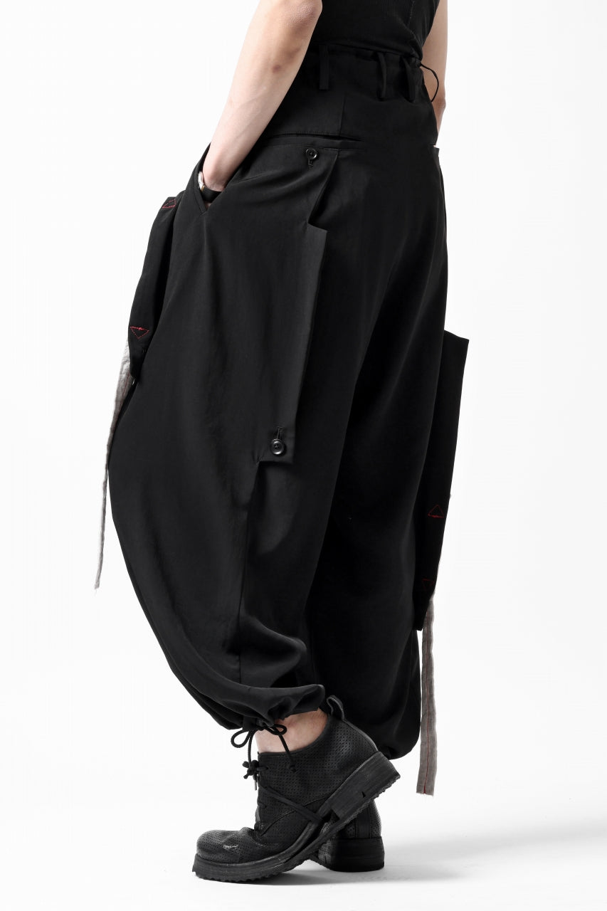 Load image into Gallery viewer, Y's BANG ON! No.125 ANCIENT TRIBE TAPE-STITCH FLUTTER PANTS (BLACK)