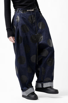 画像をギャラリービューアに読み込む, Y&#39;s.... HIPHANG SARROUEL WIDE TROUSERS / DOTS-PRINTED DENIM (INDIGO)