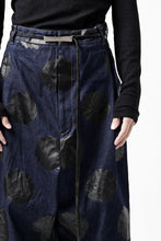 画像をギャラリービューアに読み込む, Y&#39;s.... HIPHANG SARROUEL WIDE TROUSERS / DOTS-PRINTED DENIM (INDIGO)