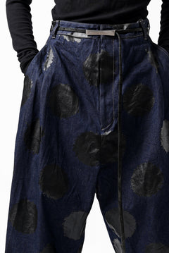 画像をギャラリービューアに読み込む, Y's.... HIPHANG SARROUEL WIDE TROUSERS / DOTS-PRINTED DENIM (INDIGO)