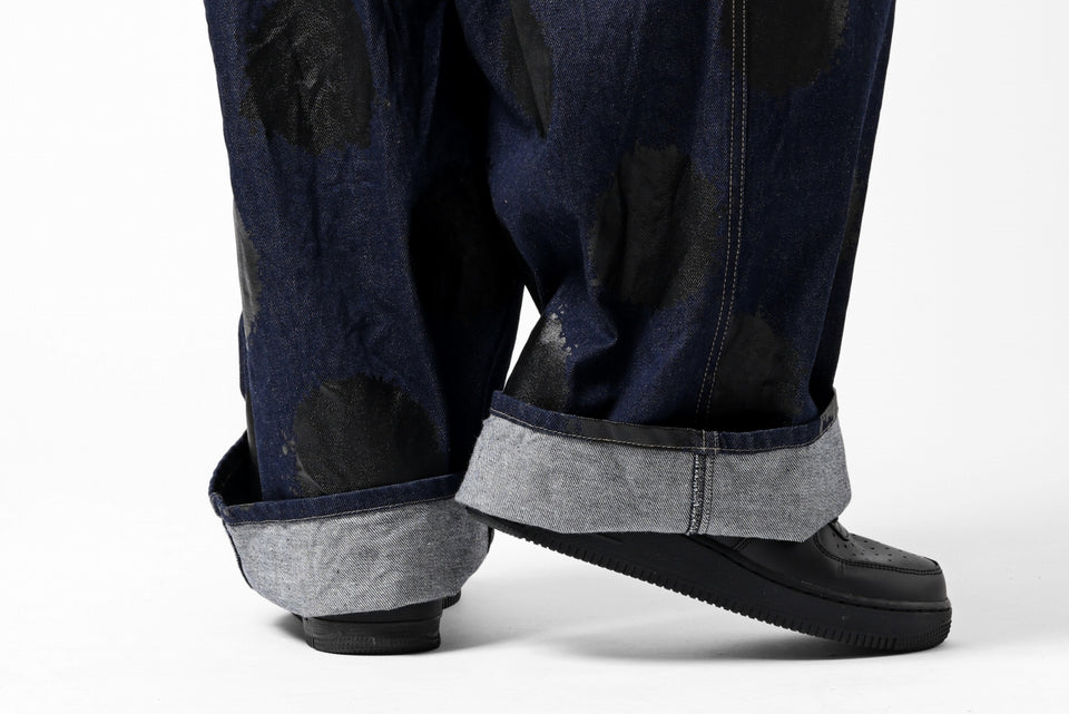 画像をギャラリービューアに読み込む, Y's.... HIPHANG SARROUEL WIDE TROUSERS / DOTS-PRINTED DENIM (INDIGO)