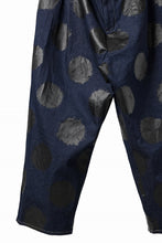 画像をギャラリービューアに読み込む, Y's.... HIPHANG SARROUEL WIDE TROUSERS / DOTS-PRINTED DENIM (INDIGO)