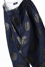 画像をギャラリービューアに読み込む, Y's.... HIPHANG SARROUEL WIDE TROUSERS / DOTS-PRINTED DENIM (INDIGO)