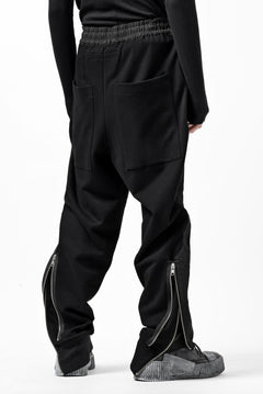画像をギャラリービューアに読み込む, A.F ARTEFACT ZIPPER CUFF PANTS / COTTON SWEAT (BLACK)