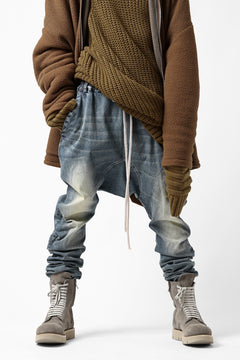画像をギャラリービューアに読み込む, A.F ARTEFACT SARROUEL SKINNY PANTS / FADED AGEING DENIM (BLUE)