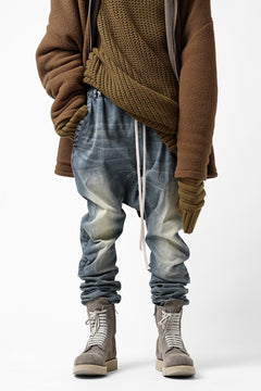 画像をギャラリービューアに読み込む, A.F ARTEFACT SARROUEL SKINNY PANTS / FADED AGEING DENIM (BLUE)