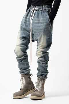 画像をギャラリービューアに読み込む, A.F ARTEFACT SARROUEL SKINNY PANTS / FADED AGEING DENIM (BLUE)