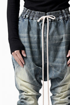 画像をギャラリービューアに読み込む, A.F ARTEFACT SARROUEL SKINNY PANTS / FADED AGEING DENIM (BLUE)