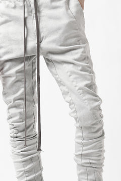 画像をギャラリービューアに読み込む, A.F ARTEFACT -thin-3D- DUST DYED DENIM ANATOMICAL PANTS (WHITE)