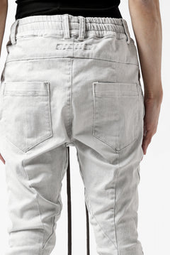 画像をギャラリービューアに読み込む, A.F ARTEFACT -thin-3D- DUST DYED DENIM ANATOMICAL PANTS (WHITE)