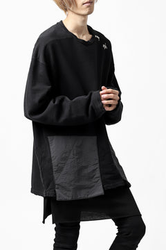 画像をギャラリービューアに読み込む, A.F ARTEFACT "FRAYED plus" DAMAGE COMBINATION SWEATER TOPS (BLACK)