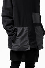 画像をギャラリービューアに読み込む, A.F ARTEFACT "FRAYED plus" DAMAGE COMBINATION SWEATER TOPS (BLACK)