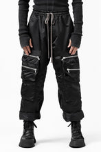 画像をギャラリービューアに読み込む, A.F ARTEFACT -SEPARATION- ZIP CARGO PANTS / LUXURY NYLON (BLACK)