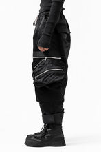 画像をギャラリービューアに読み込む, A.F ARTEFACT -SEPARATION- ZIP CARGO PANTS / LUXURY NYLON (BLACK)