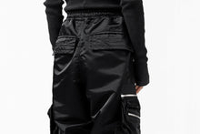 画像をギャラリービューアに読み込む, A.F ARTEFACT -SEPARATION- ZIP CARGO PANTS / LUXURY NYLON (BLACK)