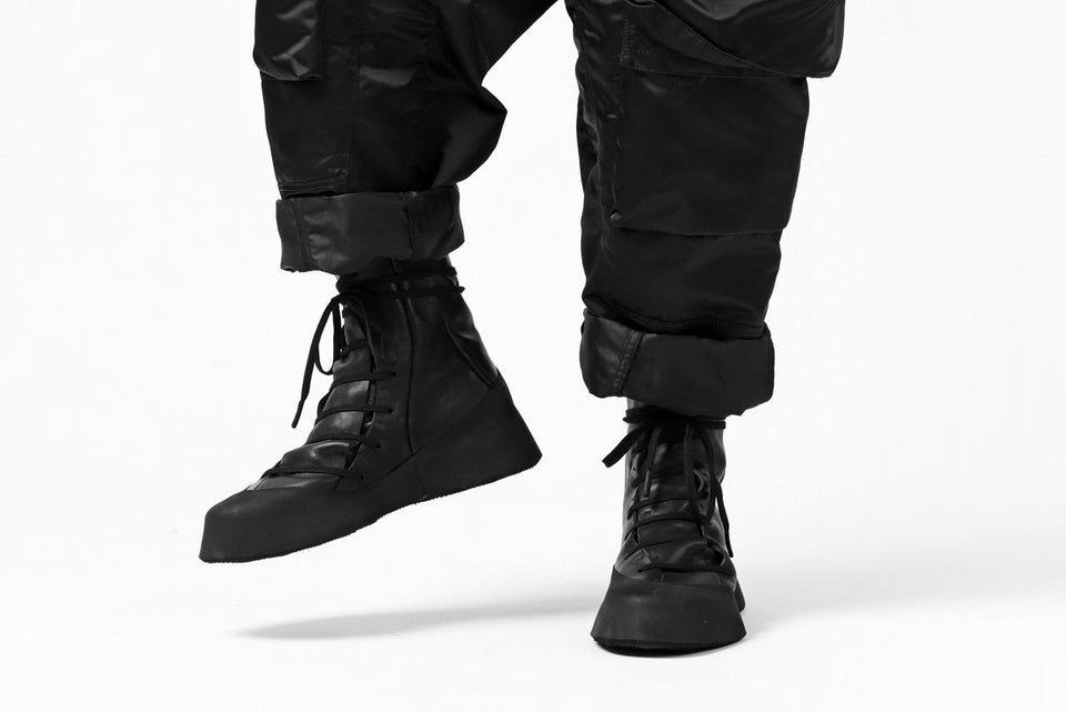 画像をギャラリービューアに読み込む, A.F ARTEFACT -SEPARATION- ZIP CARGO PANTS / LUXURY NYLON (BLACK)