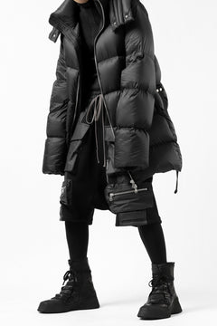 画像をギャラリービューアに読み込む, A.F ARTEFACT "BOXY" ARMY SARROUEL SHORTS / BomberHEAT® (BLACK)