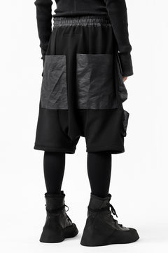 画像をギャラリービューアに読み込む, A.F ARTEFACT "BOXY" ARMY SARROUEL SHORTS / BomberHEAT® (BLACK)