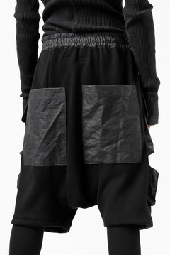 画像をギャラリービューアに読み込む, A.F ARTEFACT "BOXY" ARMY SARROUEL SHORTS / BomberHEAT® (BLACK)