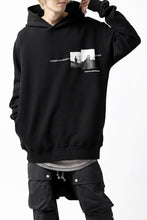 画像をギャラリービューアに読み込む, A.F ARTEFACT "CHEST" SWEATER HOODIE (BLACK)