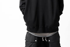 画像をギャラリービューアに読み込む, A.F ARTEFACT "CHEST" SWEATER HOODIE (BLACK)
