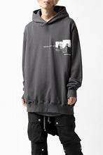 画像をギャラリービューアに読み込む, A.F ARTEFACT "CHEST" SWEATER HOODIE (GREY)
